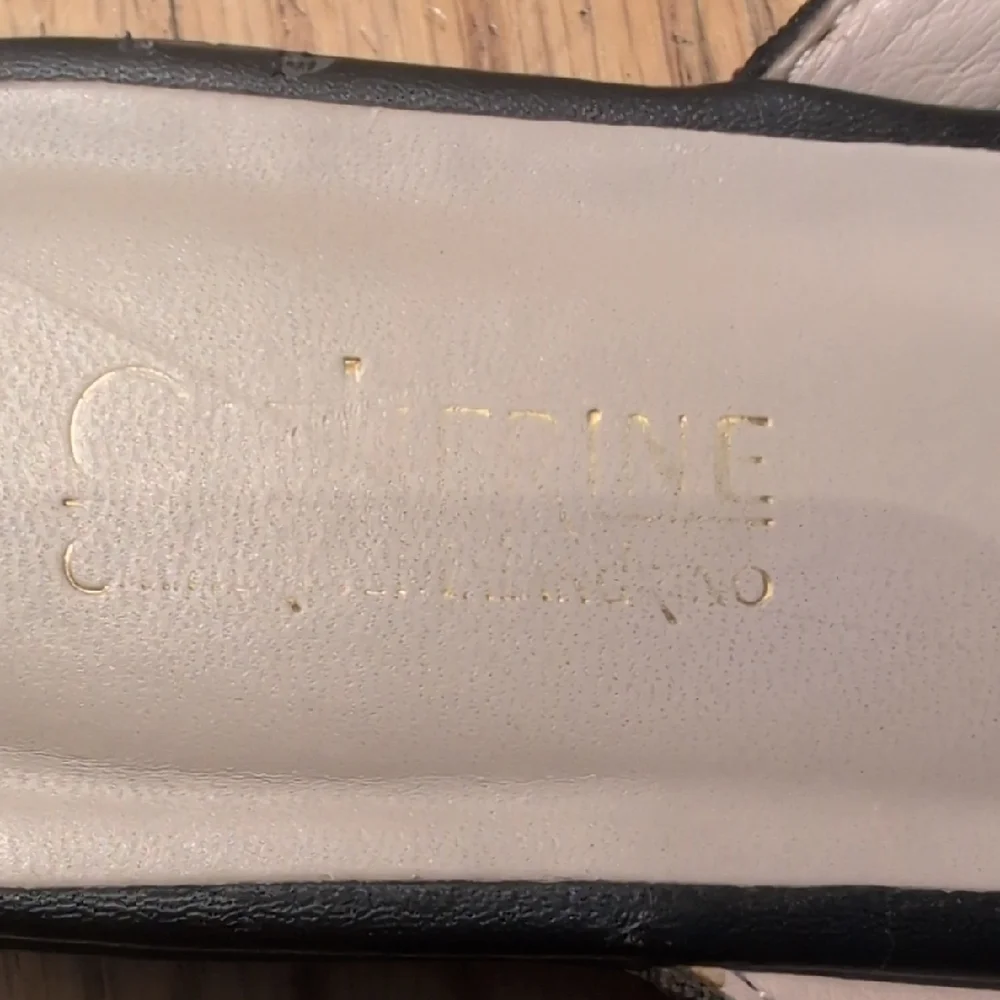 Catherine Malandrino Red and Black Floral Mules - Picture 2 of 6